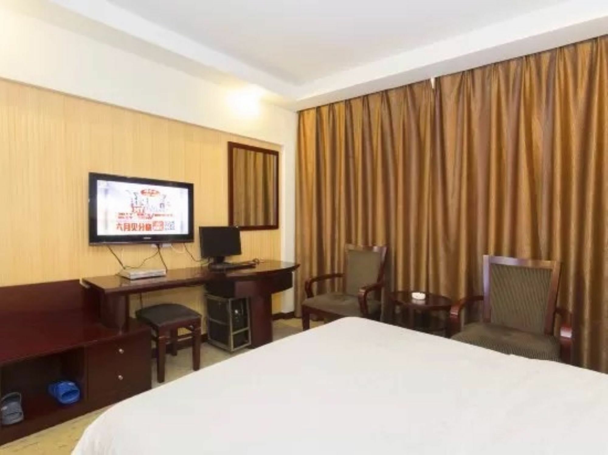 Kaiserdom Hotel Changsha Railway Station Bagian luar foto